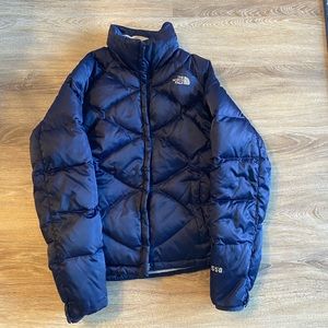 Women’s size small navy blue north face jacket